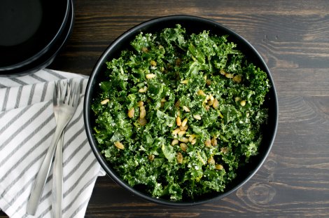 Grünkohlsalat // (c) candicebell Grünkohlsalat