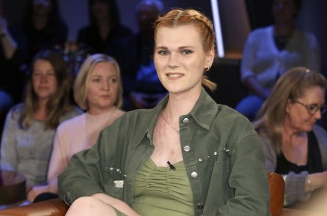 Lucy Hellenbrecht bei der Aufzeichnung der NDR Talk Show im NDR © IMAGO / Future Image Lucy Hellenbrecht bei der Aufzeichnung der NDR Talk Show im NDR © IMAGO / Future Image