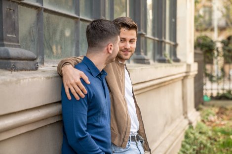 Auch in schwierigen Zeiten ist es wichtig, füreinander da sein @ iStock / Orbon Alija
