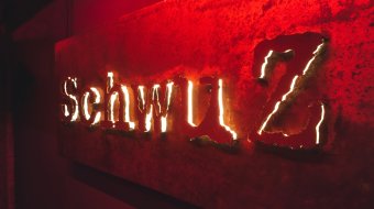 © SchwuZ