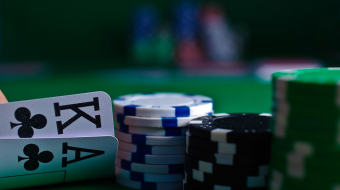 Queere Menschen als Zielgruppe von Glücksspiel-Unternehmen: Welche Entwicklungen gibt es? © unsplash.com Michael Parzuchowski